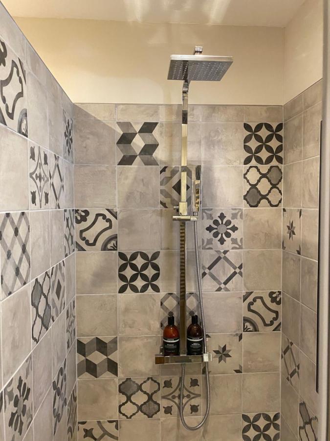Chambres D Hotes La Suite Du 12 Brie  Экстерьер фото