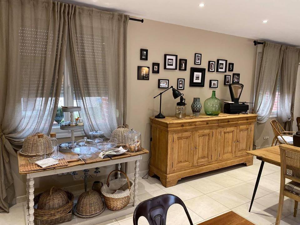 Chambres D Hotes La Suite Du 12 Brie  Экстерьер фото